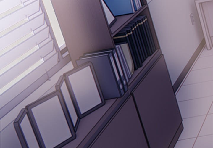 Her Midnight Sessions Chapter 4 - Page 2