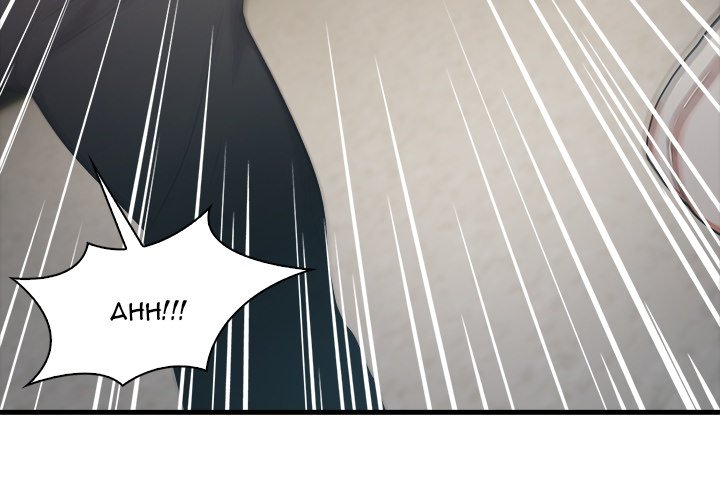 Under Her Desk Chapter 6 - Page 4